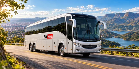 Ônibus rodoviário branco da BH Vans para fretamento de grupos grandes